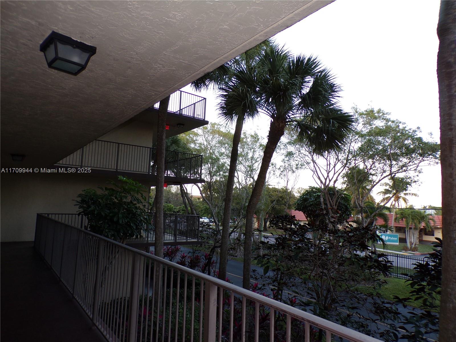 3301 NW 47th Ter #206, Lauderdale Lakes, Florida image 18