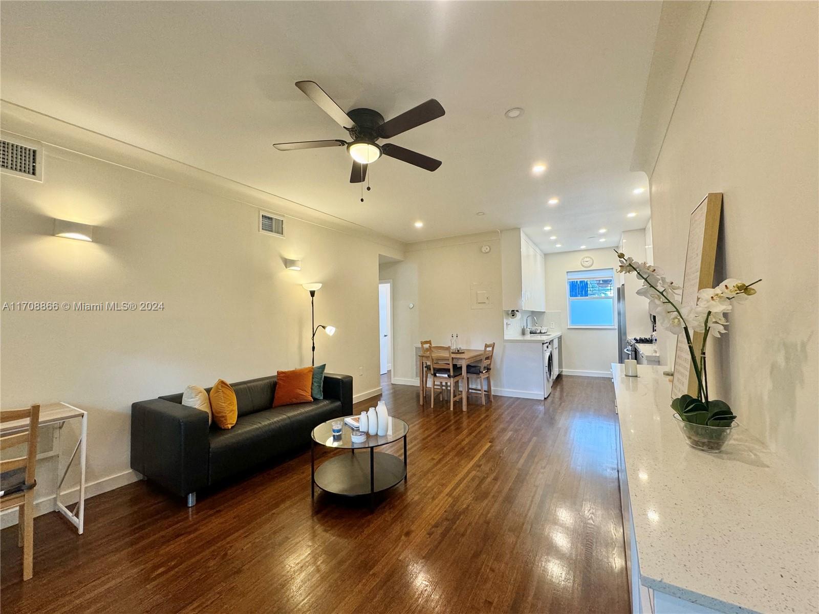 1446 Lenox Ave #2, Miami Beach, Florida image 6