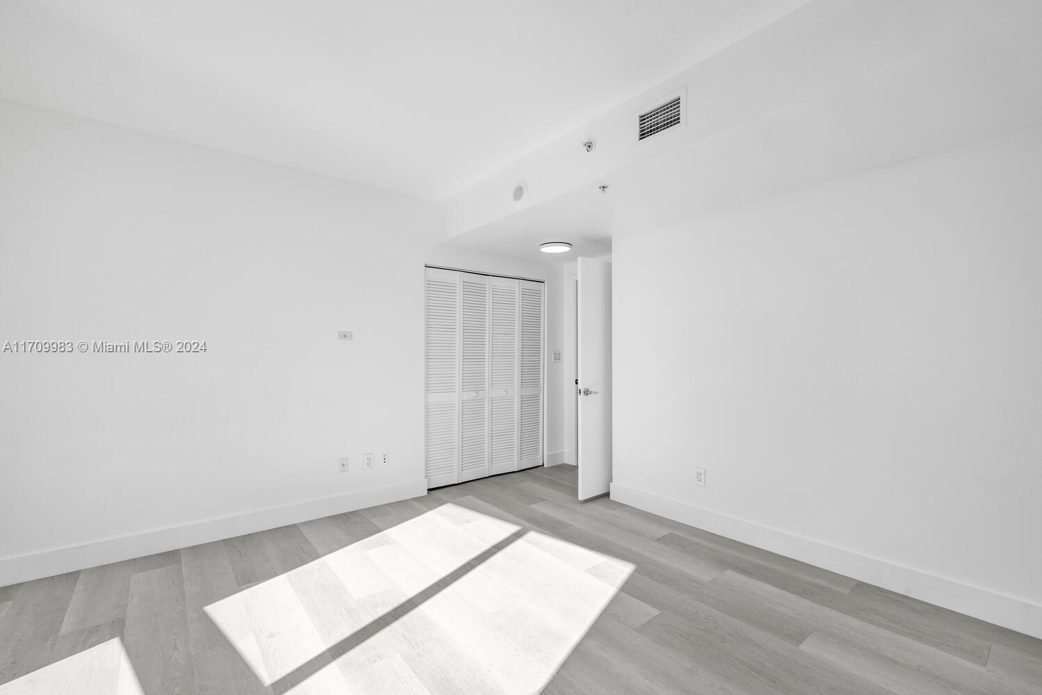 335 S Biscayne Blvd #4109, Miami, Florida image 40