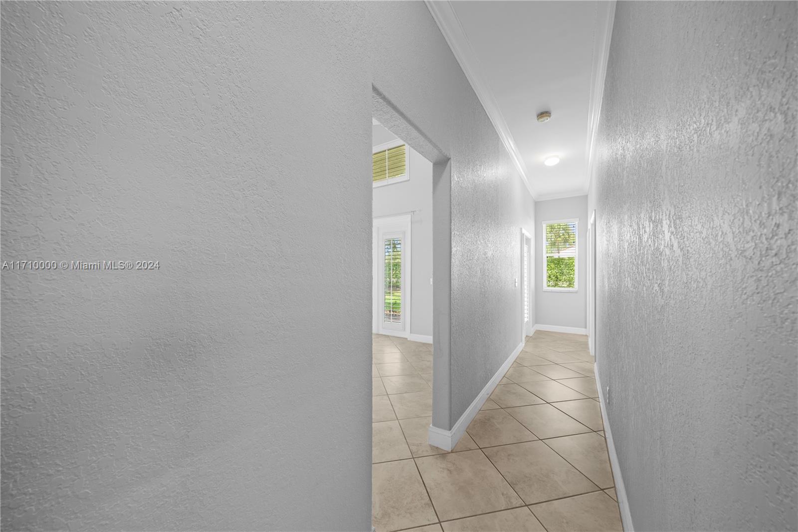 1154 NW 183rd Ter, Pembroke Pines, Florida image 25