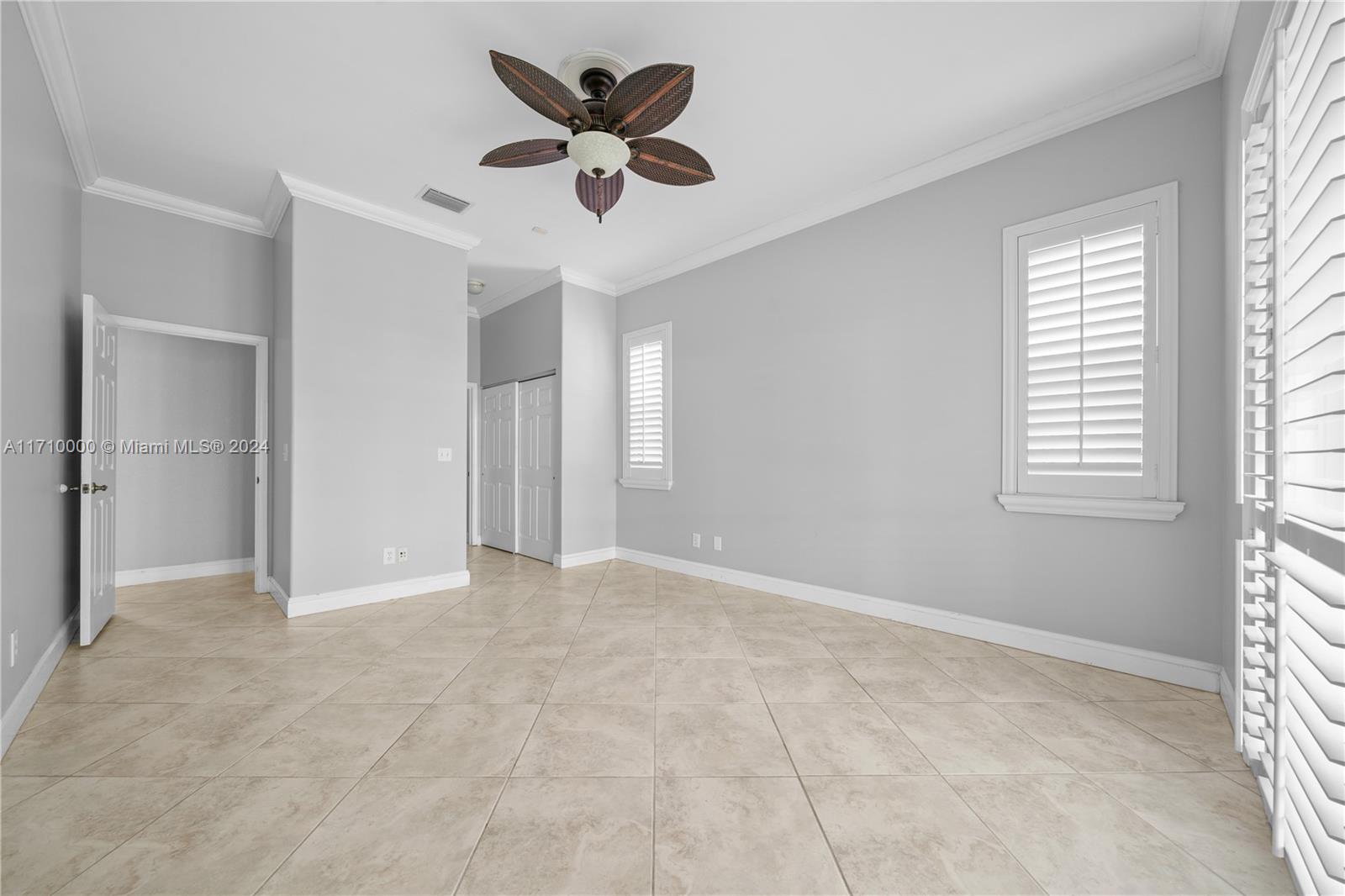 1154 NW 183rd Ter, Pembroke Pines, Florida image 31