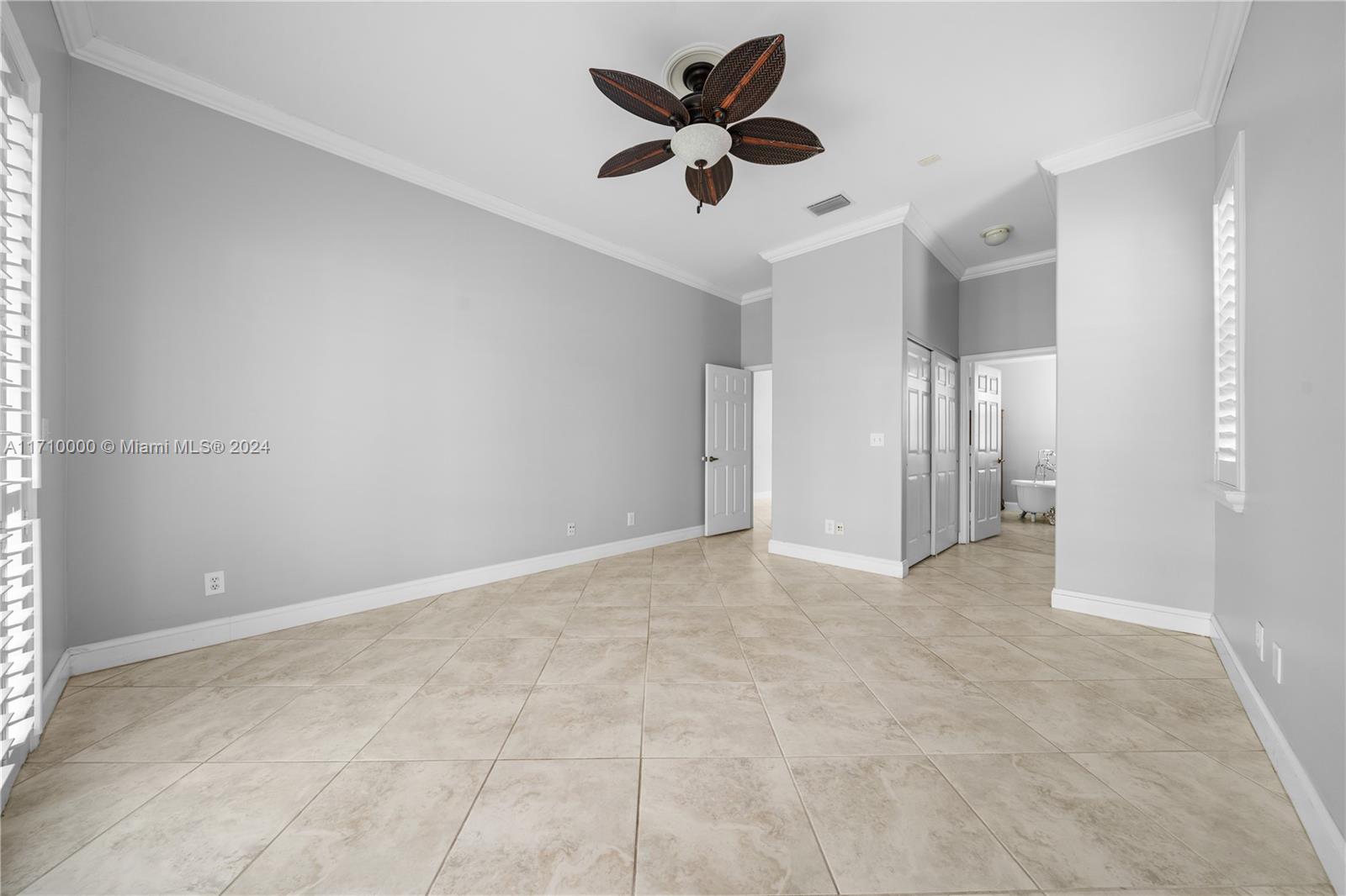 1154 NW 183rd Ter, Pembroke Pines, Florida image 32