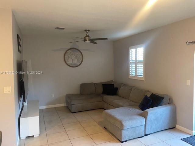 3753 SE 1st St, Homestead, Florida image 6