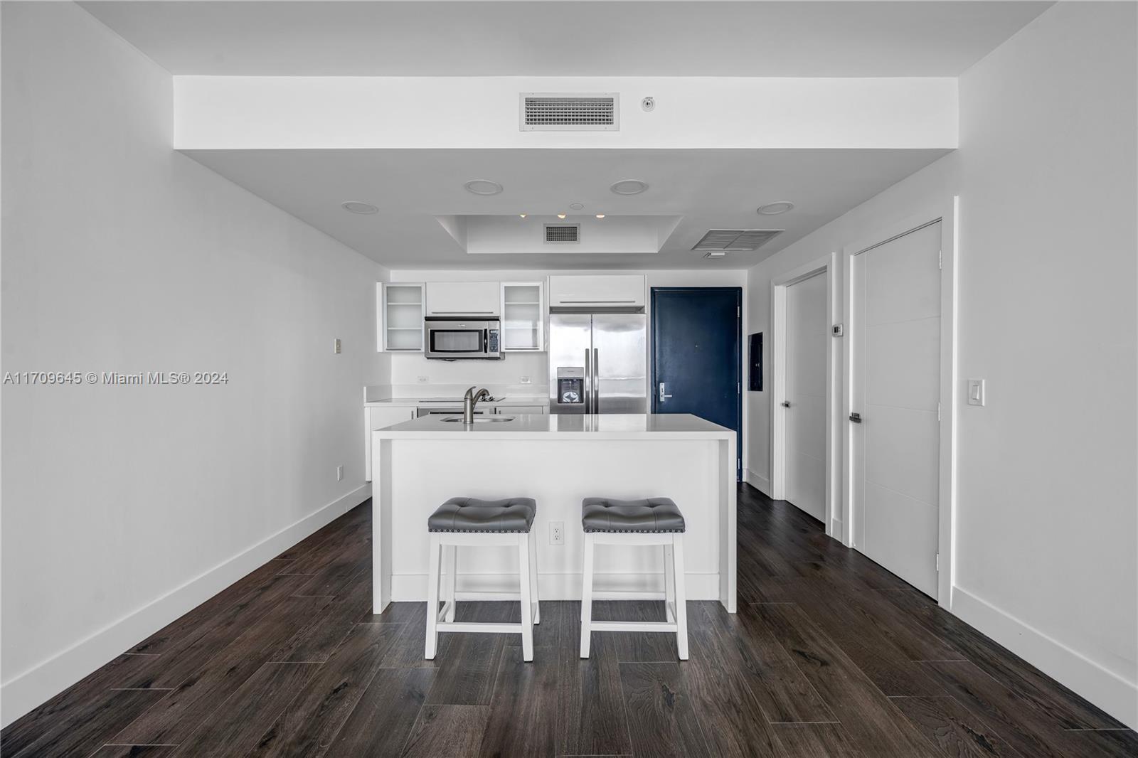 888 Biscayne Blvd #1802, Miami FL 33132