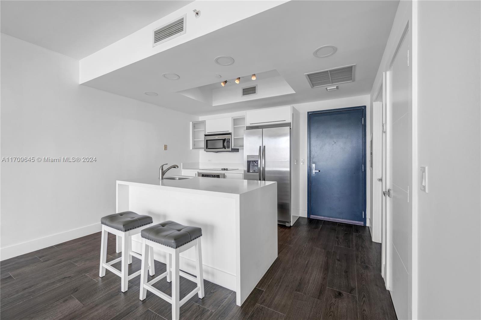 888 Biscayne Blvd #1802, Miami FL 33132