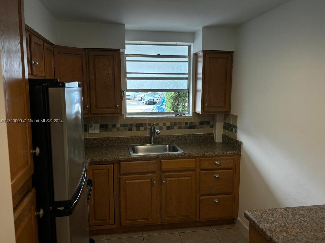 1400 Tallwood Ave #103, Hollywood, Florida image 4