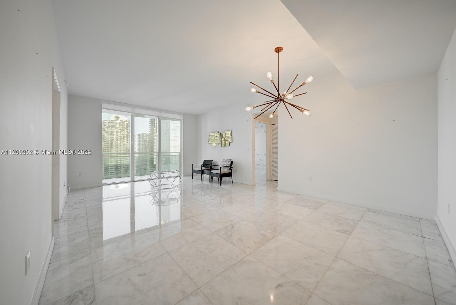 951 Brickell Ave #3905, Miami FL 33131