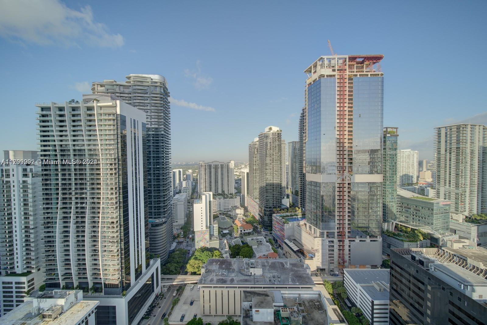 951 Brickell Ave #3905, Miami FL 33131