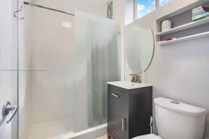 2442 Bimini Ln, Fort Lauderdale, Florida image 12