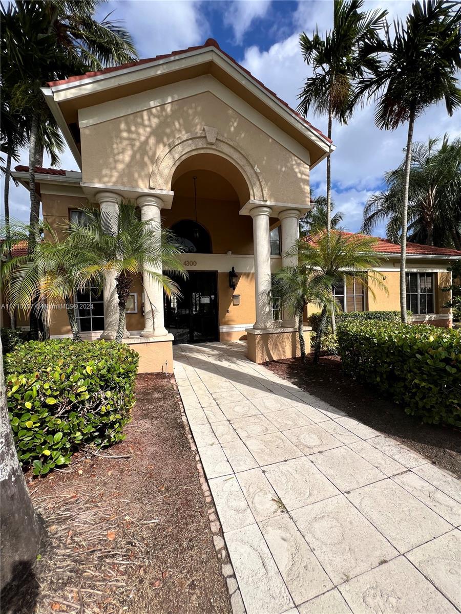 4171 San Marino Blvd #203, West Palm Beach, Florida image 1