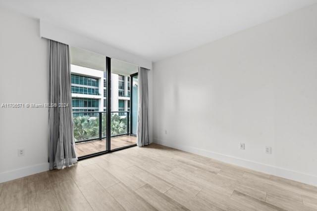 121 NE 34th St #L303, Miami FL 33137