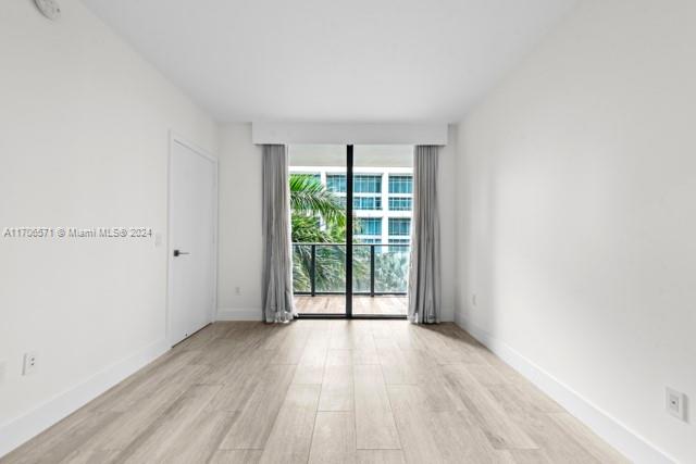 121 NE 34th St #L303, Miami FL 33137