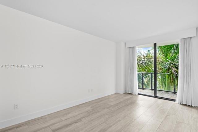 121 NE 34th St #L303, Miami FL 33137