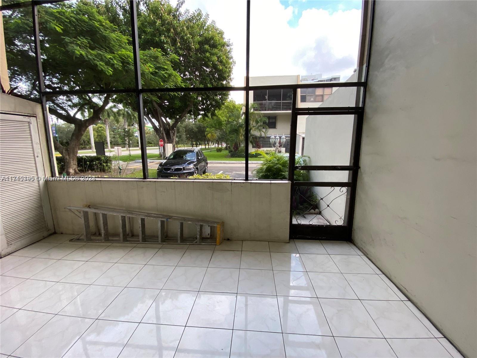 20300 W Country Club Dr #106-3, Aventura, Florida image 17