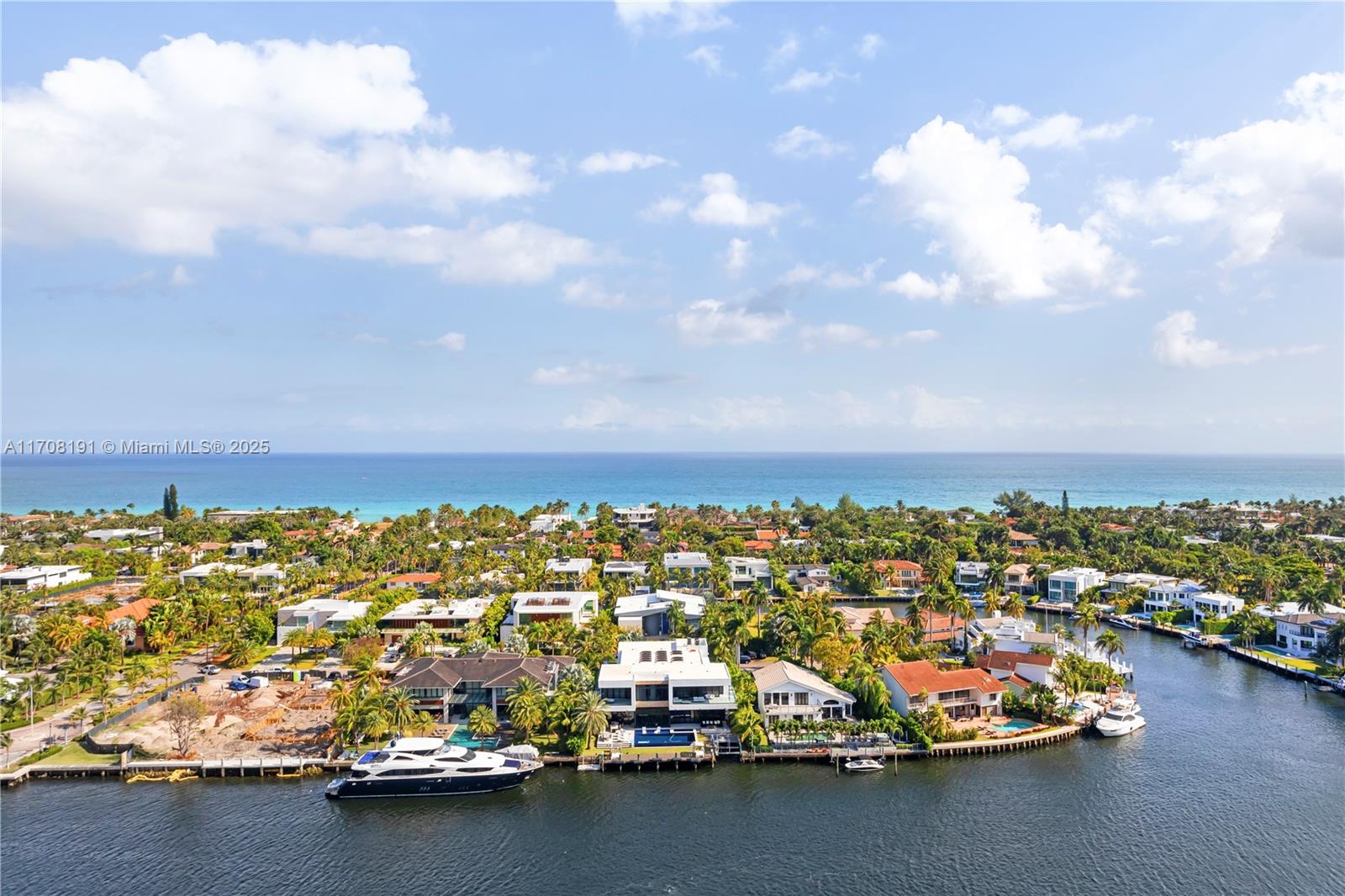 This expansive residence offers unhindered, breathtaking views of the ocean, intracoastal, and golf course circle. With 3 spacious bedrooms, 3.5 baths, a den (media room), and a separate laundry/maids' quarters, this home provides an ideal combination of comfort and versatility.
Exclusive Amenities include a restaurant, movie theater, café, 2 gyms, 2 swimming pools, tennis courts, and complimentary exercise classes. The highly sought-after line of this unit features expansive balconies perfect for enjoying the stunning surroundings.
Conveniently located just 5 minutes from Aventura Mall and Aventura Square, with numerous dining options nearby. Take a leisurely walk around the scenic 3.5-mile golf course circle.