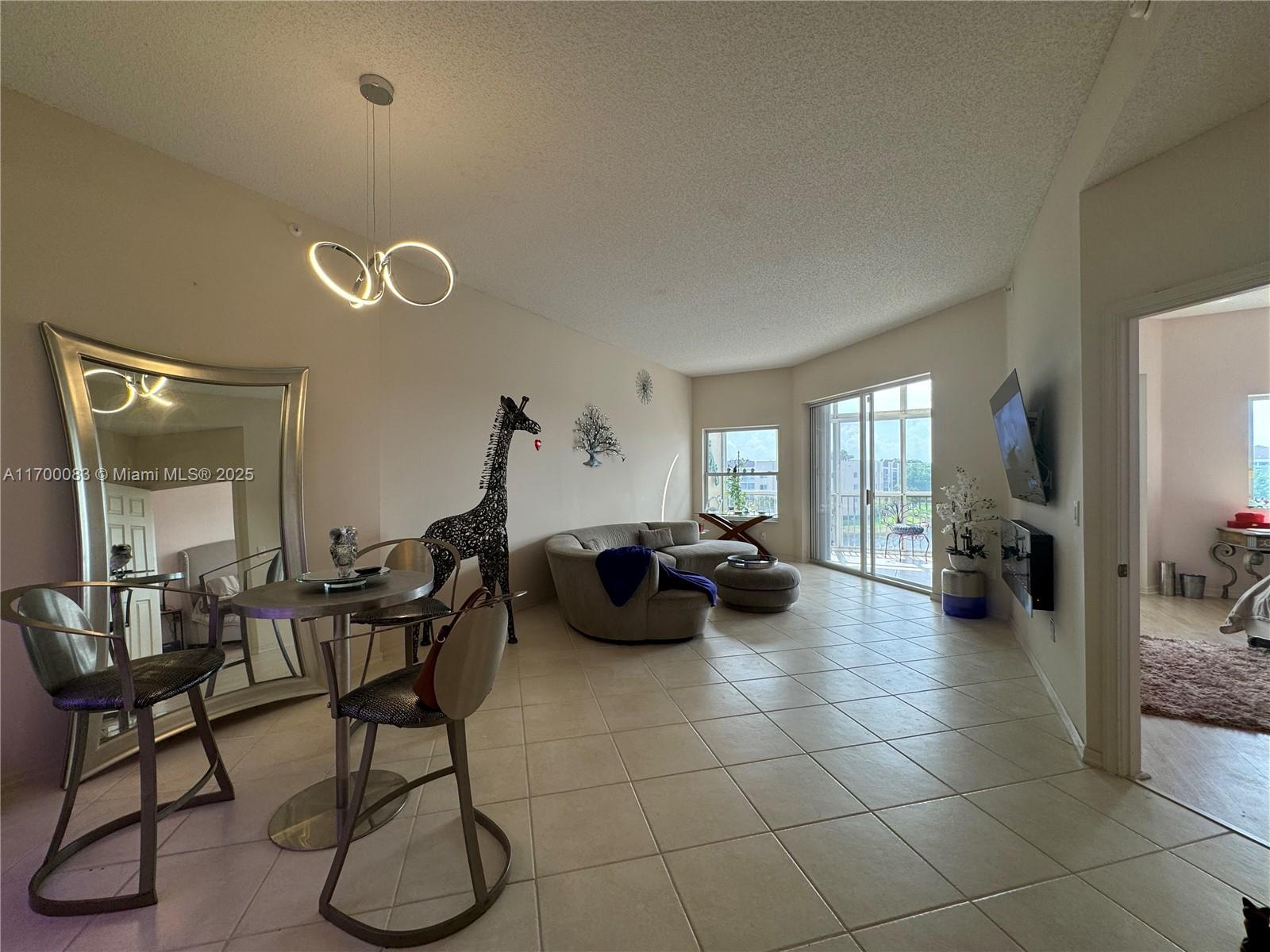 7793 Granville Dr #411, Tamarac, Florida image 15