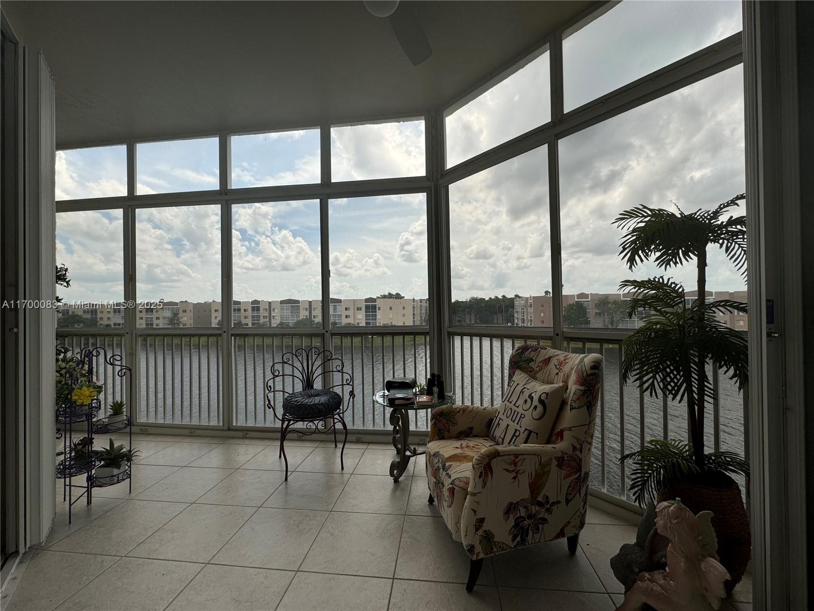 7793 Granville Dr #411, Tamarac, Florida image 28