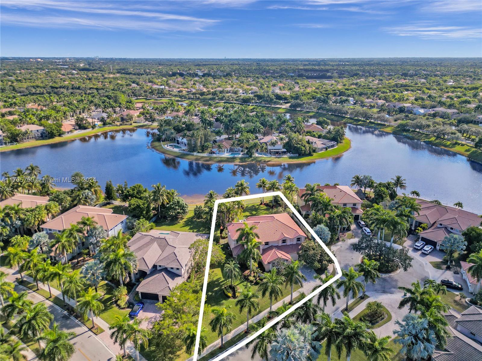 900 Tradewinds Bend, Weston, Florida image 3