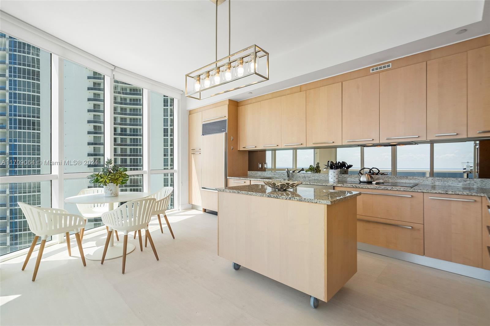 15901 Collins Ave #1601, Sunny Isles Beach, Florida image 11