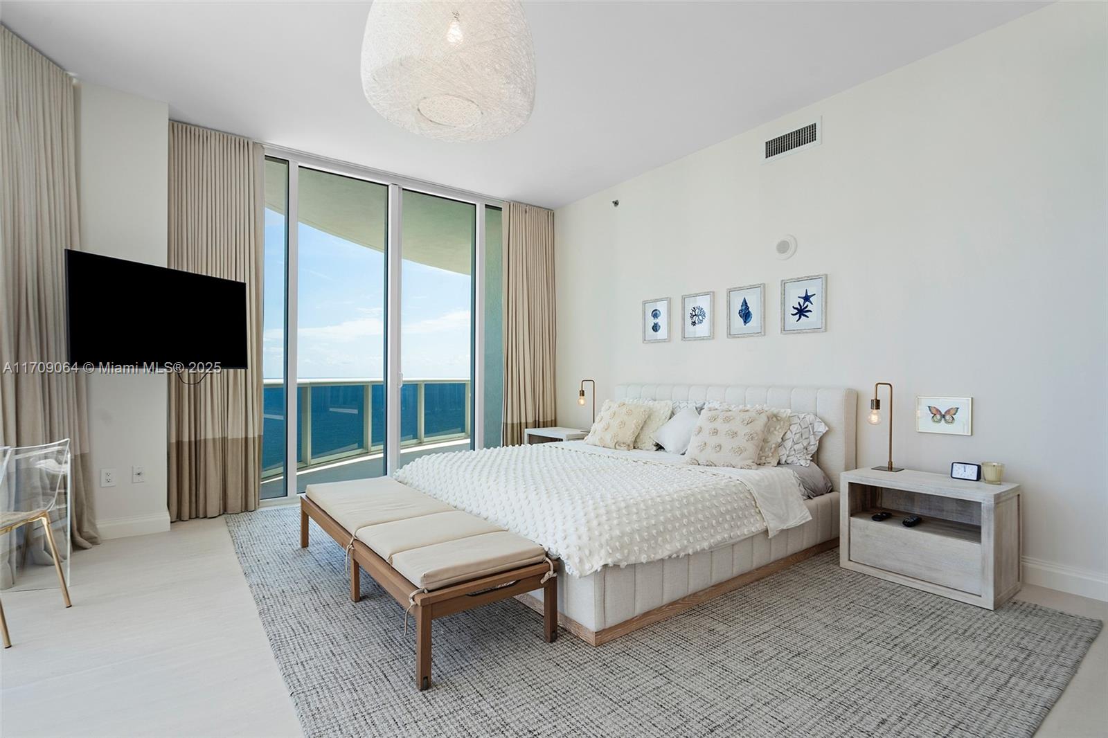 15901 Collins Ave #1601, Sunny Isles Beach FL 33160