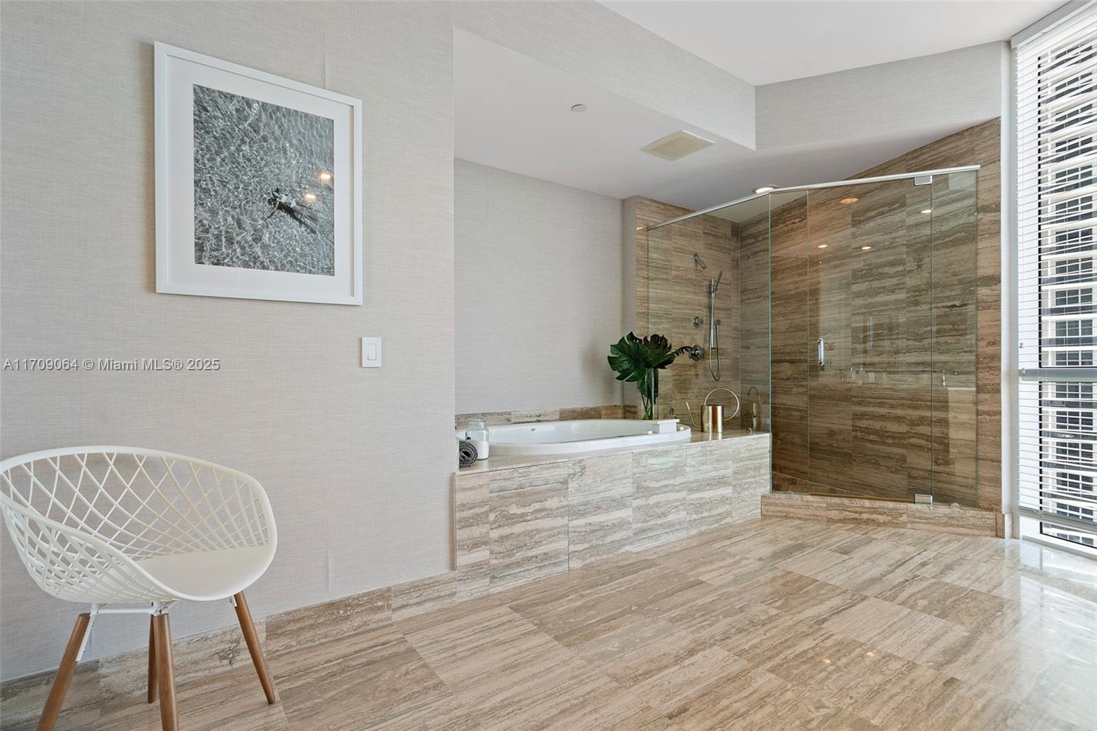 15901 Collins Ave #1601, Sunny Isles Beach FL 33160