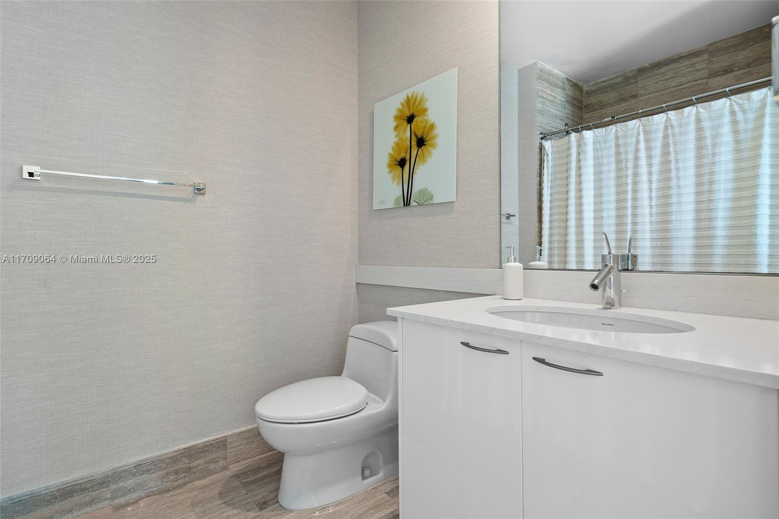 15901 Collins Ave #1601, Sunny Isles Beach FL 33160