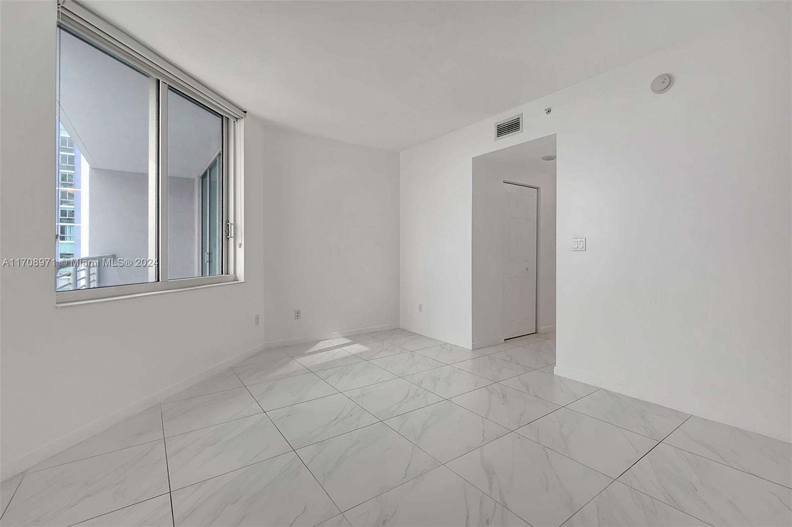 325 S Biscayne Blvd #2614, Miami, Florida image 28