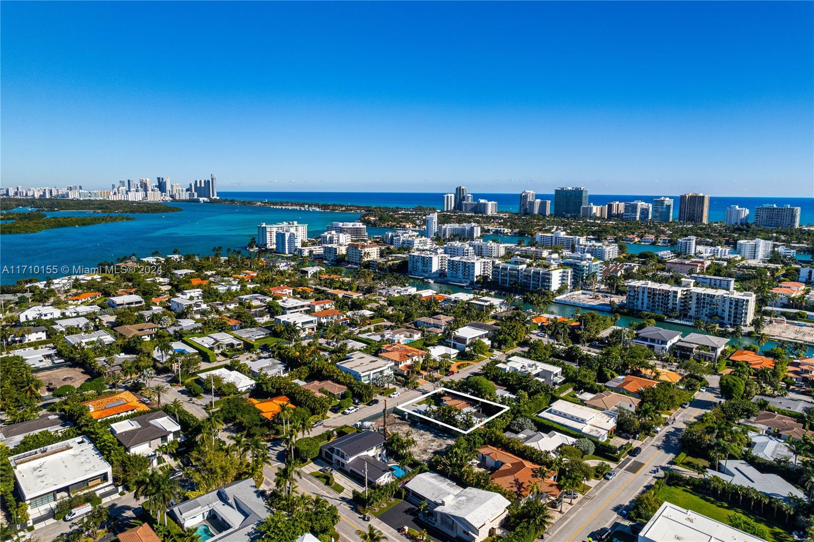 1260 99th St, Bay Harbor Islands, Florida image 32