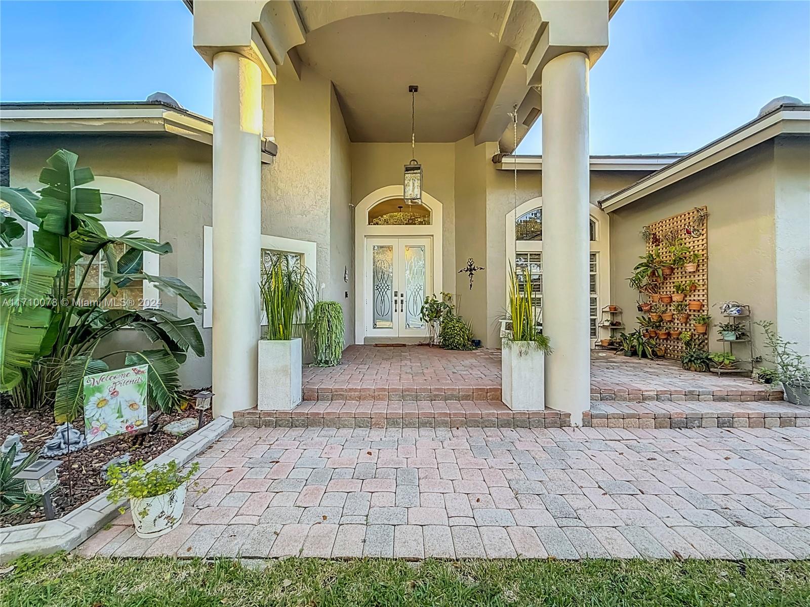 8942 NW 38th St, Cooper City, Florida image 8