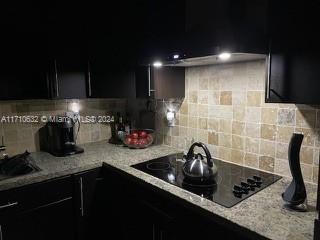 6940 Miami Gardens Dr #1-424, Hialeah, Florida image 6