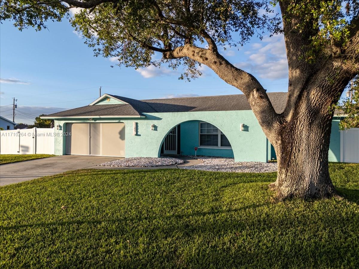 1305 SE 36th Street, Cape Coral, Florida image 36