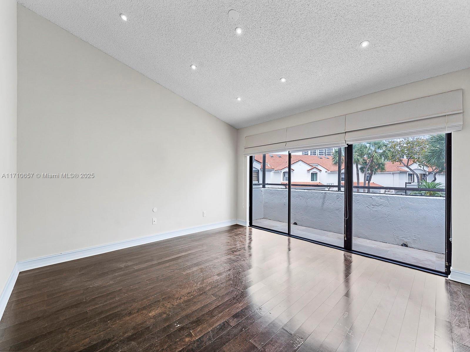 3501 Magellan Cir #638, Aventura, Florida image 10
