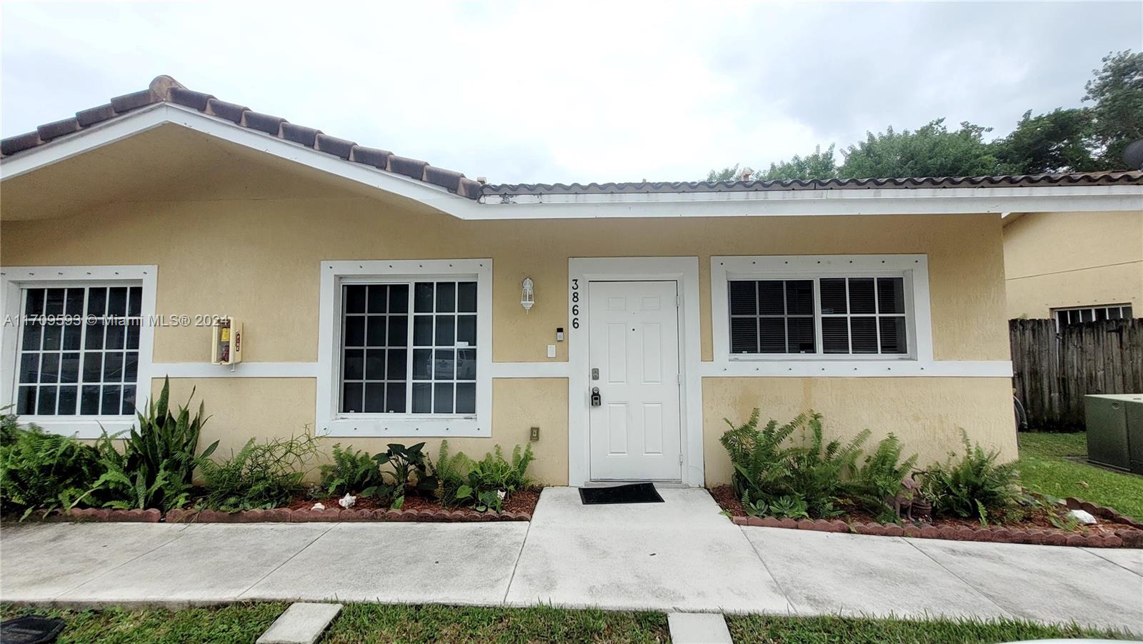 3866 SW 48th Ave #3866, Pembroke Park, Florida image 15