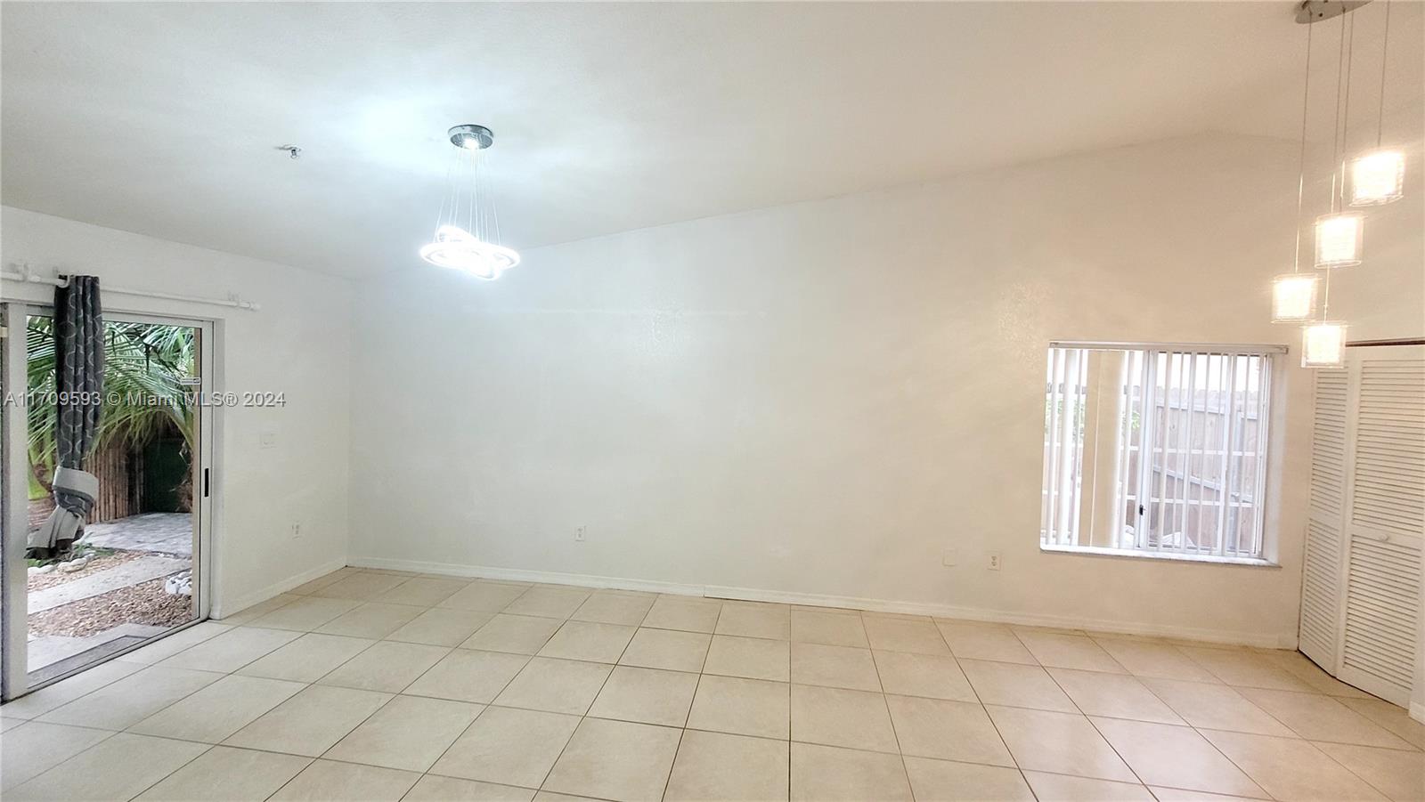 3866 SW 48th Ave #3866, Pembroke Park, Florida image 35