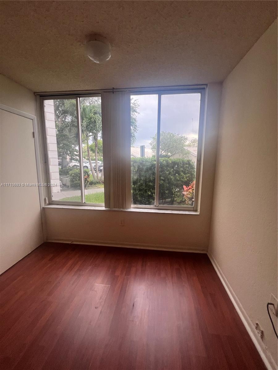 2810 N Oakland Forest Dr #108, Oakland Park, Florida image 3