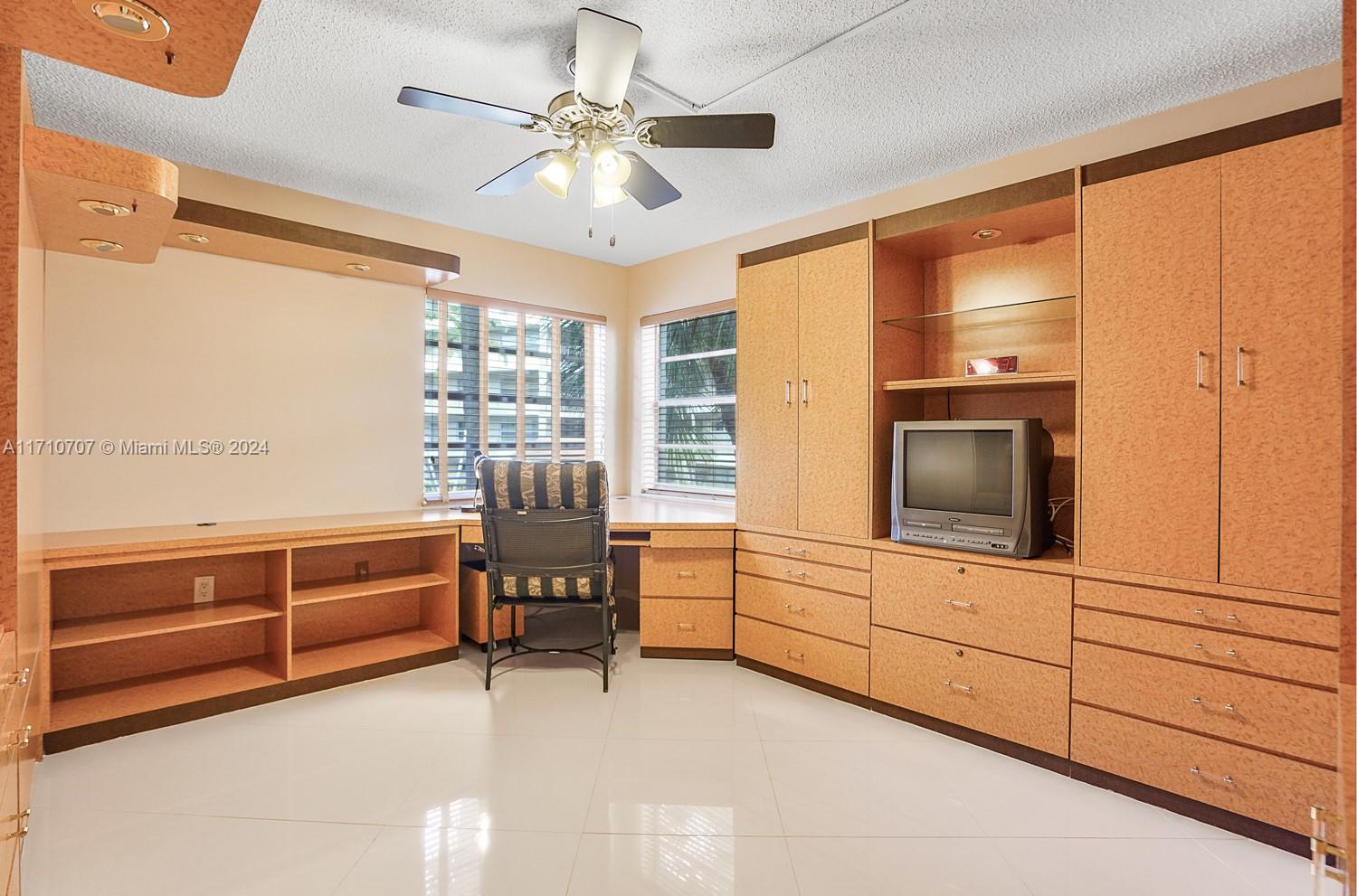 3930 Inverrary Blvd #201-D, Lauderhill, Florida image 19