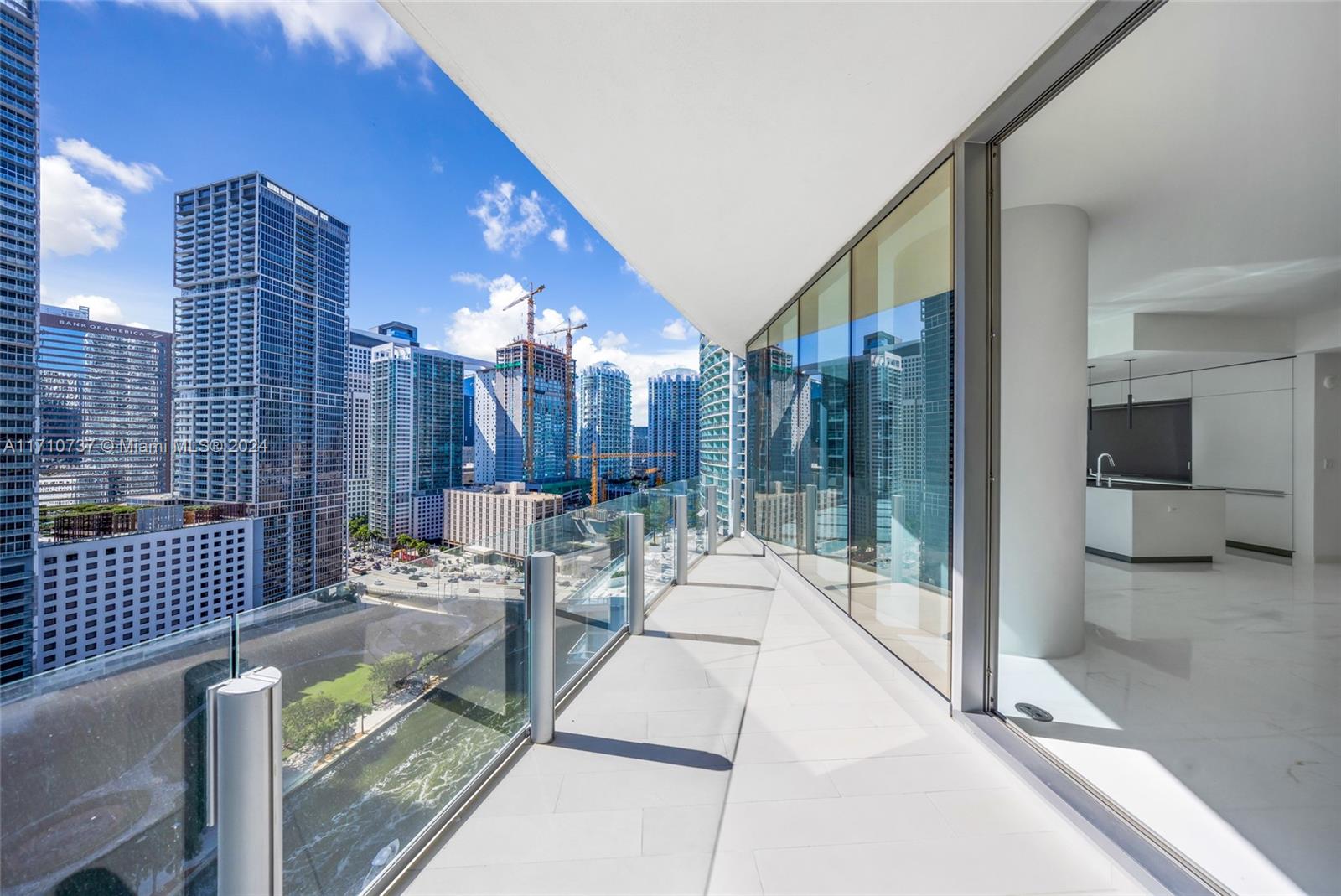 300 Biscayne Blvd Way #2107, Miami, Florida image 35