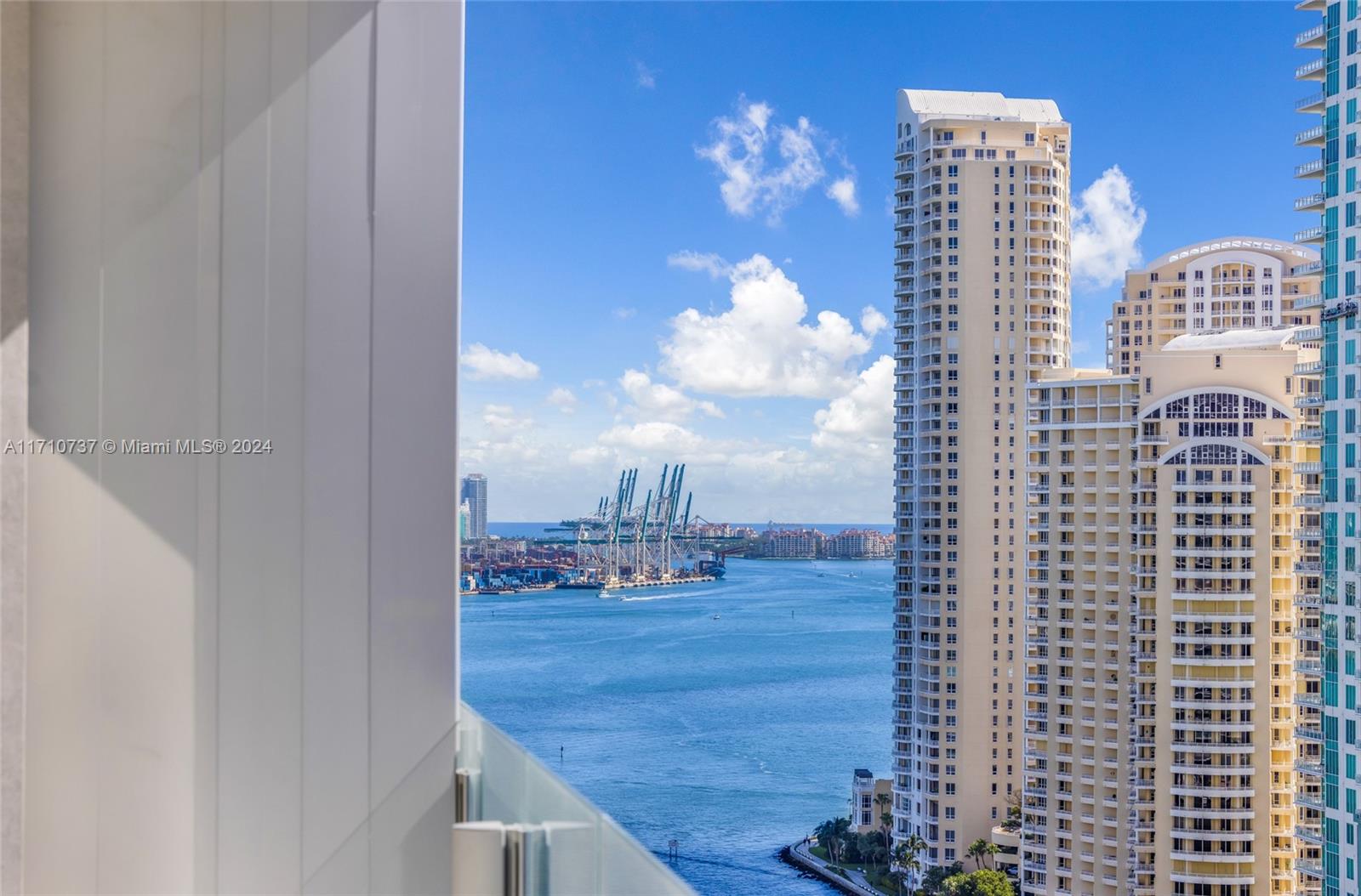 300 Biscayne Blvd Way #2107, Miami, Florida image 42