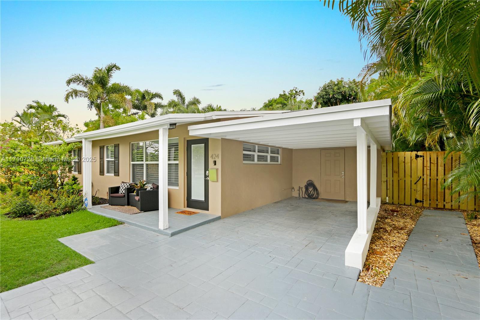 424 NE 27th Dr, Wilton Manors, Florida image 4