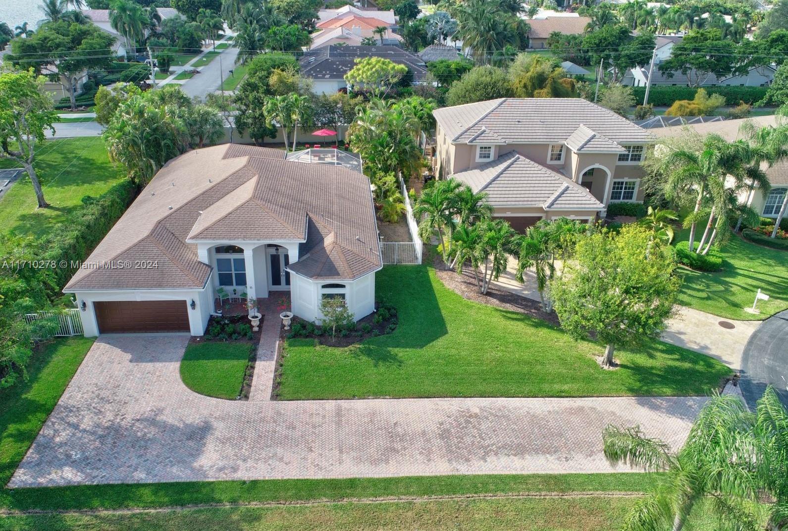 18 Lake Eden Dr, Boynton Beach, Florida image 2