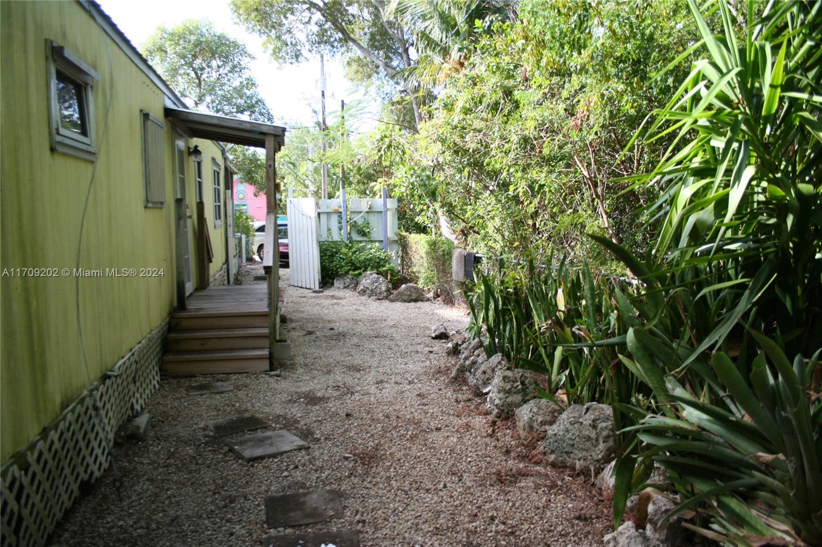 230 Antigua Rd, Key Largo, Florida image 11