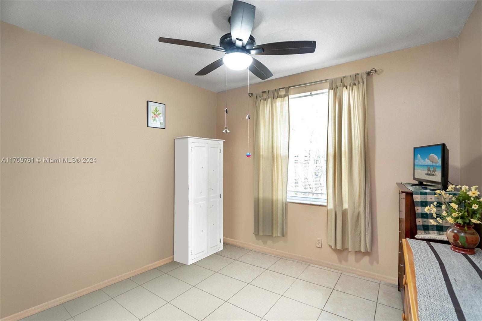 5373 SW 132nd Ter, Miramar, Florida image 16