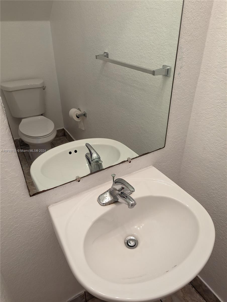 Property photo # 9