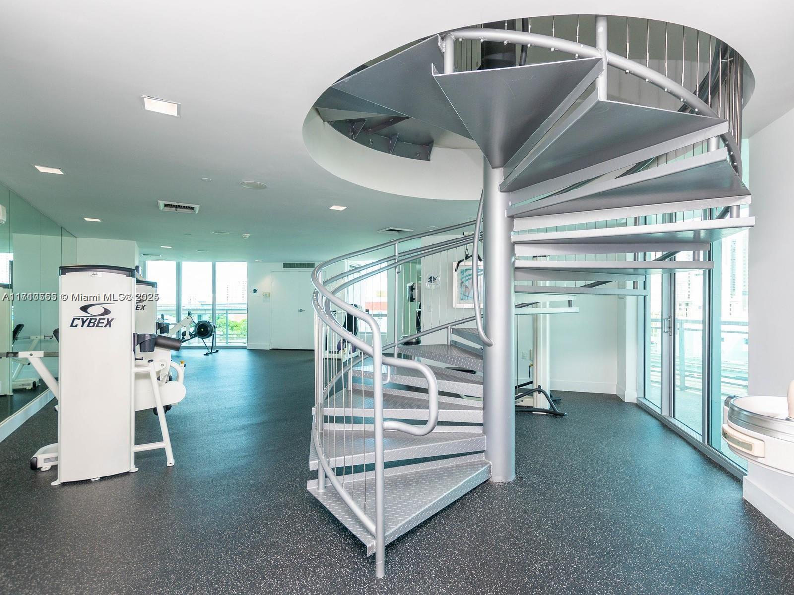 350 S Miami Ave #1111, Miami FL 33130