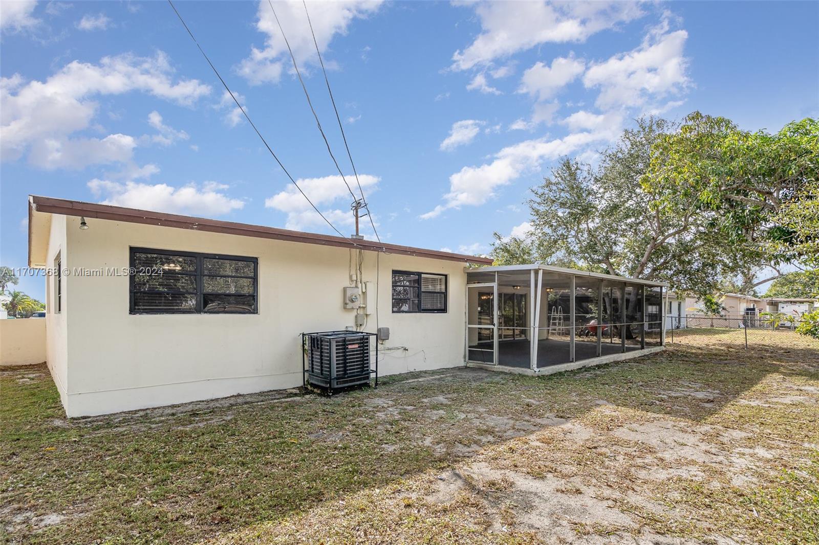 1221 NW 202nd St, Miami Gardens, Florida image 15