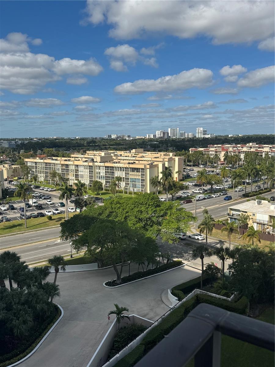 600 Three Islands Blvd #901, Hallandale Beach, Florida image 21