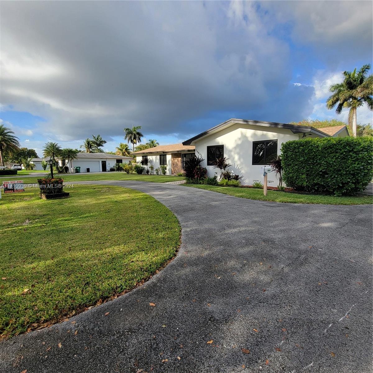 Residential, Palmetto Bay, Florida image 6