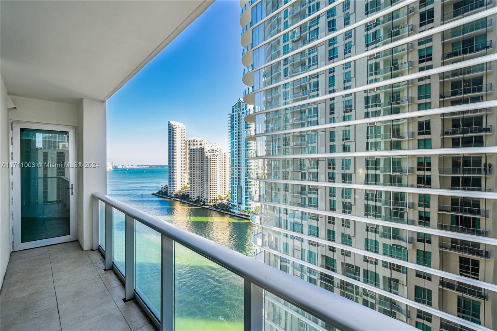 300 S Biscayne Blvd #T-1802, Miami, Florida image 3