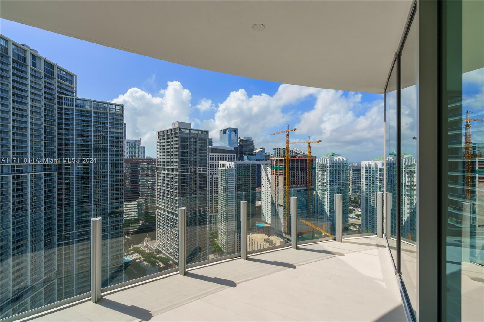 300 Biscayne Blvd Way #4007, Miami, Florida image 10