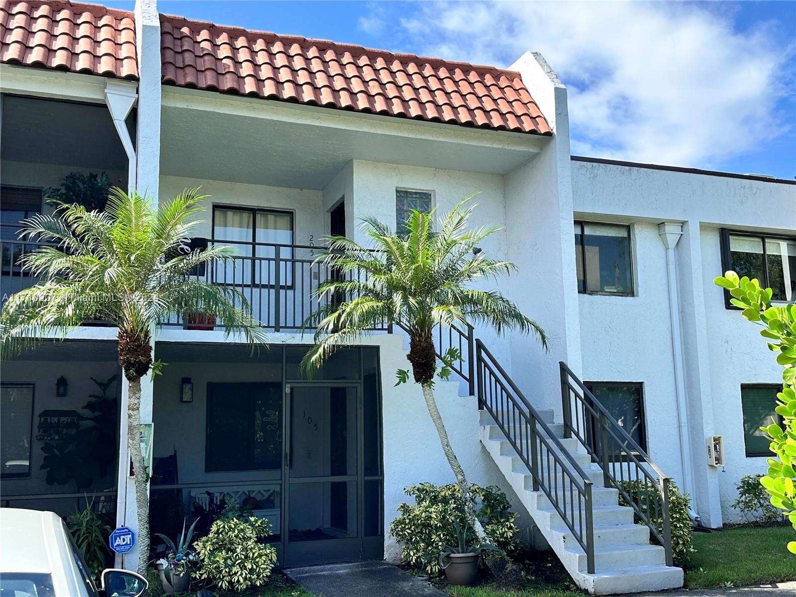 Casa de Condomínio